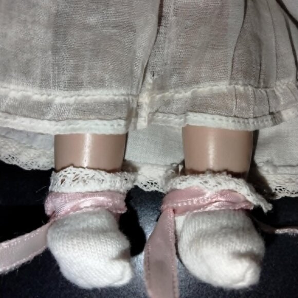 Ginny Doll, 1950s Straight Leg Walker, Stamped on Back - Picture 9 of 13